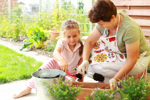 Garden maintenance quotation and customer agreement discussion