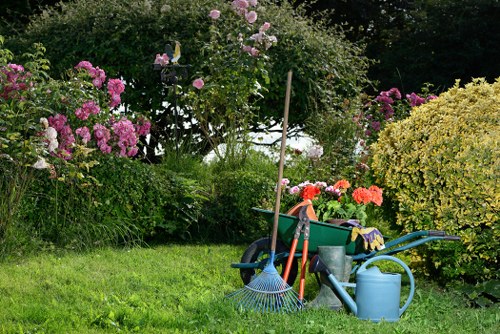 Secure payment options for Gardeners Barnes Cray services